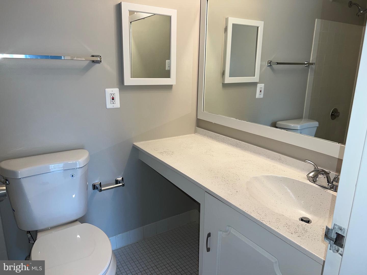 2300 PIMMIT DR #1014W, FALLS CHURCH, Virginia 22043, 2 Bedrooms Bedrooms, ,2 BathroomsBathrooms,Residential,For sale,2300 PIMMIT DR #1014W,VAFX2226434 MLS # VAFX2226434