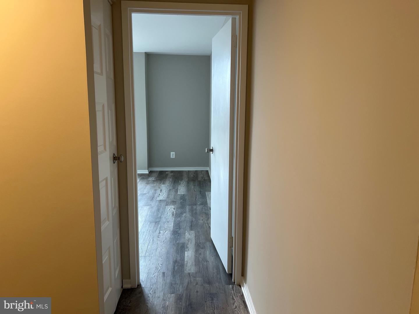 2300 PIMMIT DR #1014W, FALLS CHURCH, Virginia 22043, 2 Bedrooms Bedrooms, ,2 BathroomsBathrooms,Residential,For sale,2300 PIMMIT DR #1014W,VAFX2226434 MLS # VAFX2226434