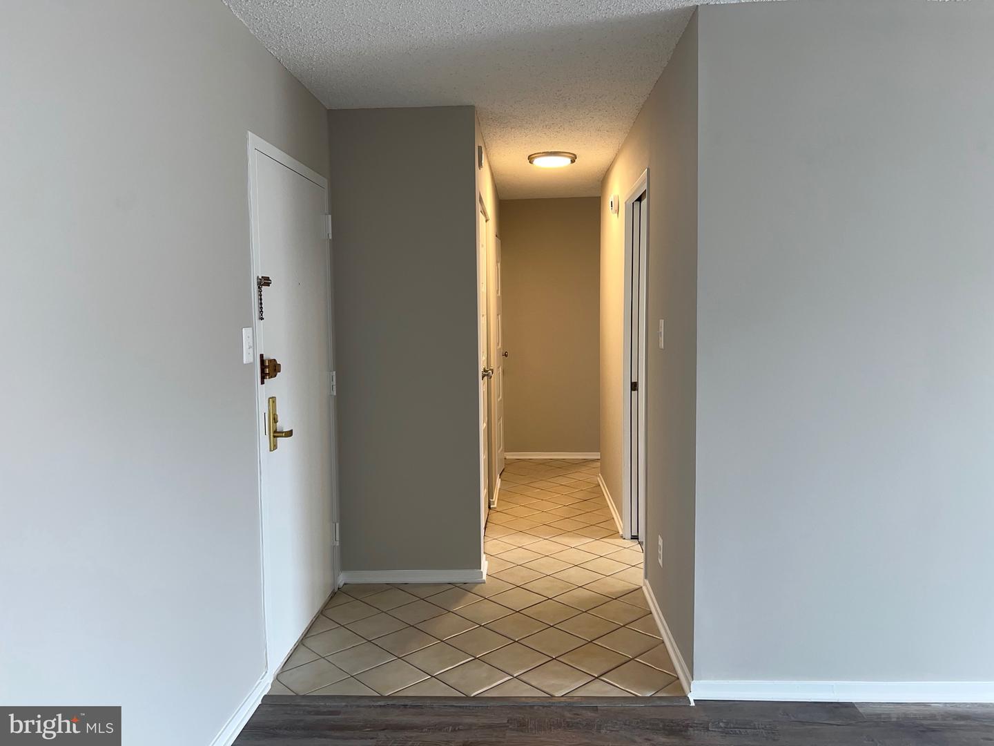 2300 PIMMIT DR #1014W, FALLS CHURCH, Virginia 22043, 2 Bedrooms Bedrooms, ,2 BathroomsBathrooms,Residential,For sale,2300 PIMMIT DR #1014W,VAFX2226434 MLS # VAFX2226434