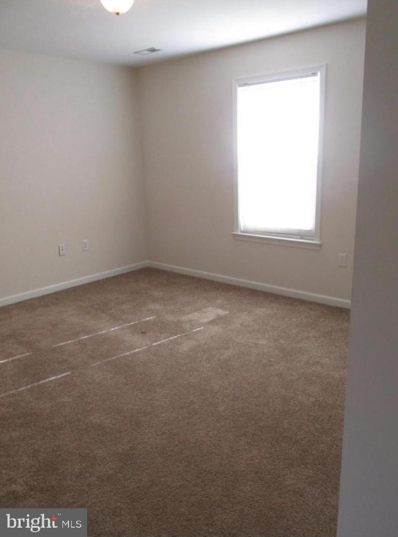 20 PRIBBLE LN, FREDERICKSBURG, Virginia 22405, 3 Bedrooms Bedrooms, ,2 BathroomsBathrooms,Residential,For sale,20 PRIBBLE LN,VAST2036666 MLS # VAST2036666