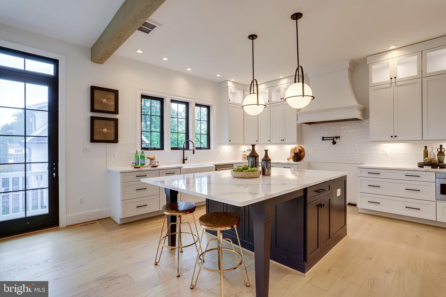 1933 N VAN BUREN ST, ARLINGTON, Virginia 22205, 4 Bedrooms Bedrooms, ,3 BathroomsBathrooms,Residential,For sale,1933 N VAN BUREN ST,VAAR2054436 MLS # VAAR2054436