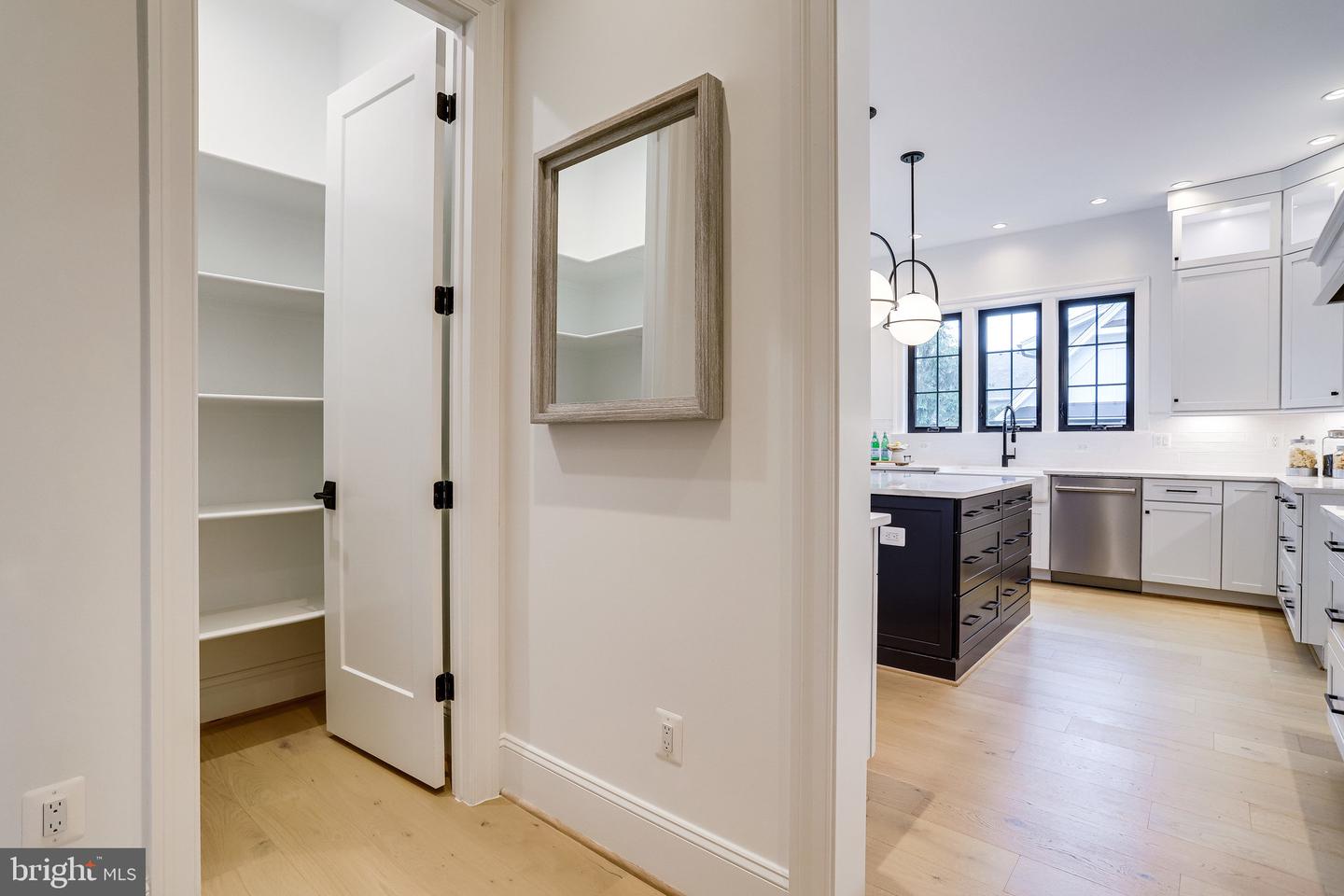 1933 N VAN BUREN ST, ARLINGTON, Virginia 22205, 4 Bedrooms Bedrooms, ,3 BathroomsBathrooms,Residential,For sale,1933 N VAN BUREN ST,VAAR2054436 MLS # VAAR2054436