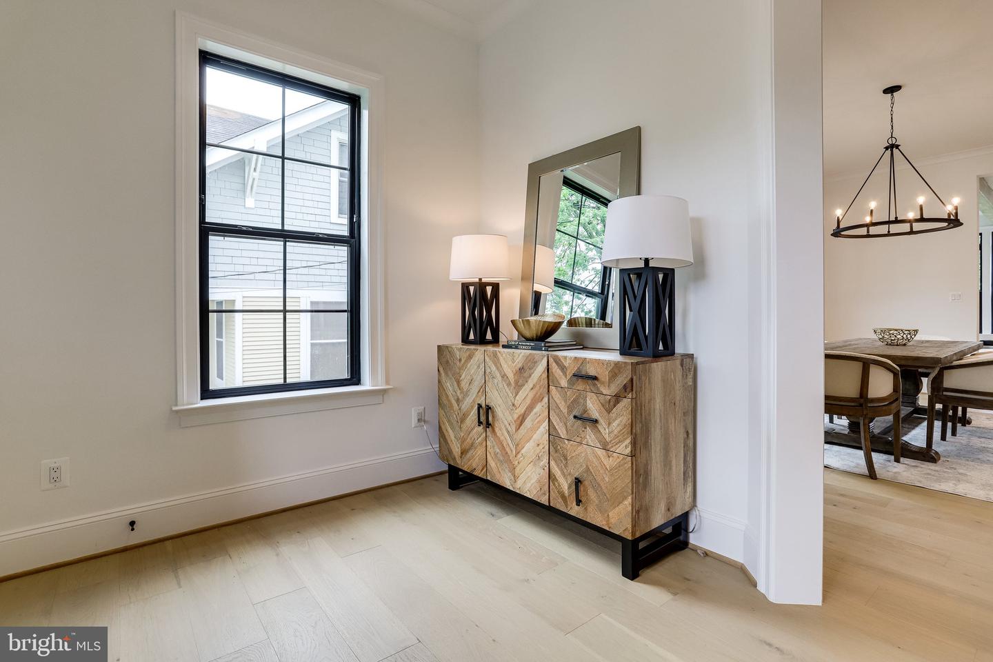 1933 N VAN BUREN ST, ARLINGTON, Virginia 22205, 4 Bedrooms Bedrooms, ,3 BathroomsBathrooms,Residential,For sale,1933 N VAN BUREN ST,VAAR2054436 MLS # VAAR2054436