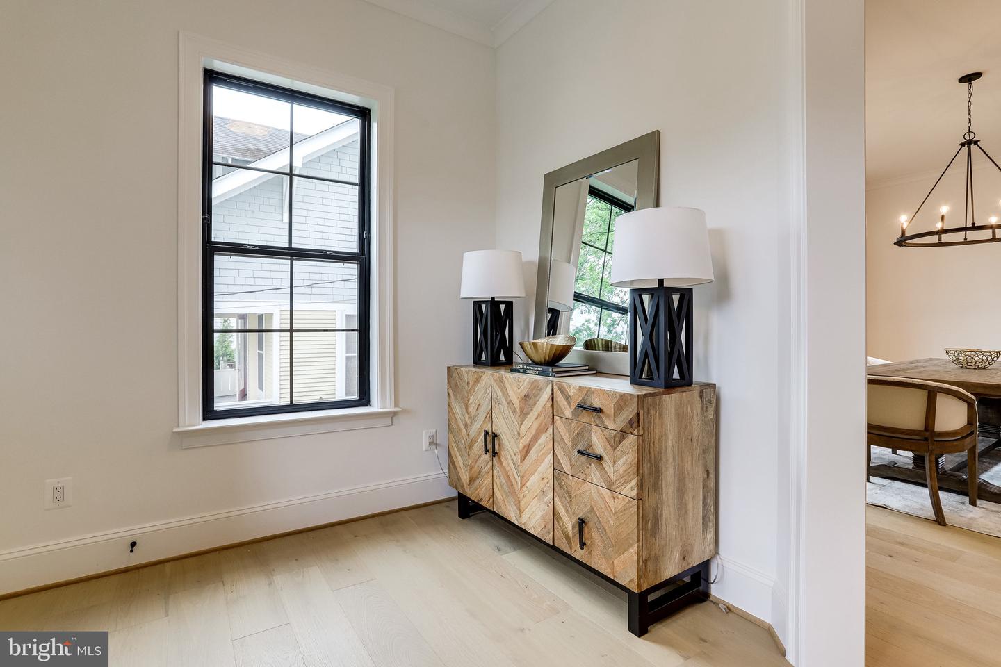 1933 N VAN BUREN ST, ARLINGTON, Virginia 22205, 4 Bedrooms Bedrooms, ,3 BathroomsBathrooms,Residential,For sale,1933 N VAN BUREN ST,VAAR2054436 MLS # VAAR2054436