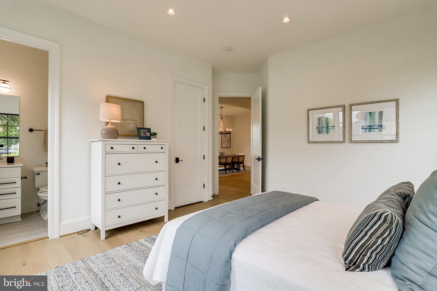 1933 N VAN BUREN ST, ARLINGTON, Virginia 22205, 4 Bedrooms Bedrooms, ,3 BathroomsBathrooms,Residential,For sale,1933 N VAN BUREN ST,VAAR2054436 MLS # VAAR2054436