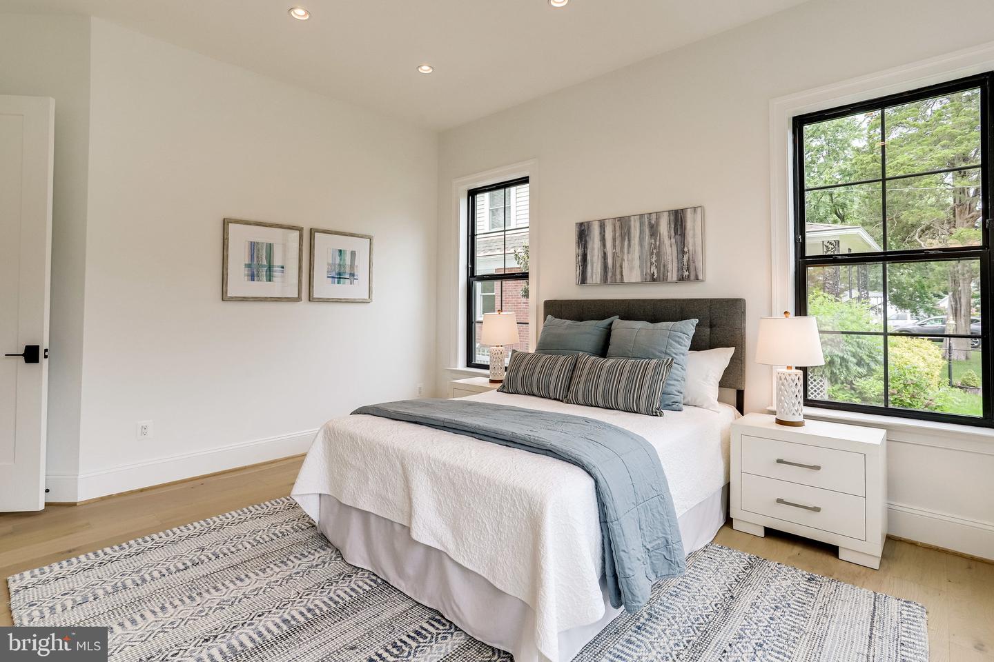 1933 N VAN BUREN ST, ARLINGTON, Virginia 22205, 4 Bedrooms Bedrooms, ,3 BathroomsBathrooms,Residential,For sale,1933 N VAN BUREN ST,VAAR2054436 MLS # VAAR2054436