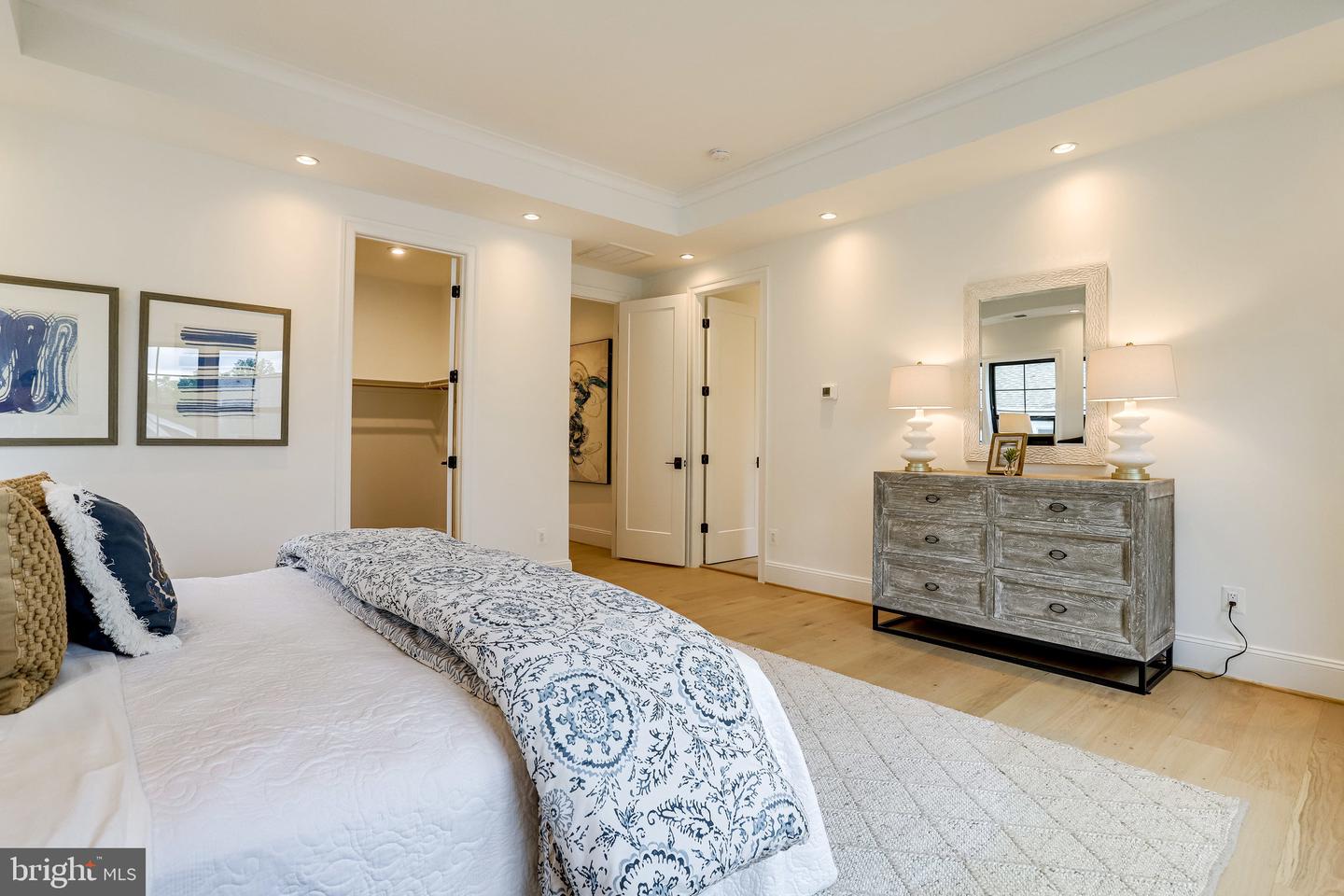 1933 N VAN BUREN ST, ARLINGTON, Virginia 22205, 4 Bedrooms Bedrooms, ,3 BathroomsBathrooms,Residential,For sale,1933 N VAN BUREN ST,VAAR2054436 MLS # VAAR2054436