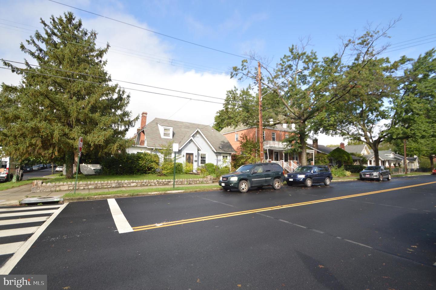 6002 3RD ST NW, WASHINGTON, District Of Columbia 20011, 4 Bedrooms Bedrooms, ,3 BathroomsBathrooms,Residential,For sale,6002 3RD ST NW,DCDC2190304 MLS # DCDC2190304