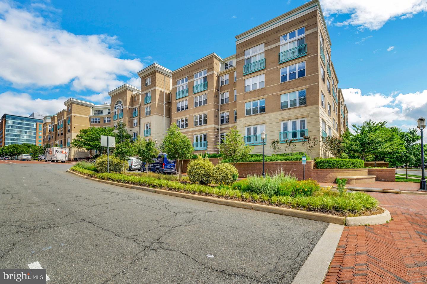 12001 MARKET ST #106, RESTON, Virginia 20190, 1 Bedroom Bedrooms, ,1 BathroomBathrooms,Residential,For sale,12001 MARKET ST #106,VAFX2227912 MLS # VAFX2227912