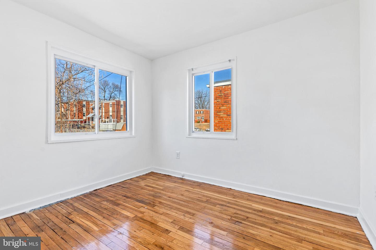 206 53RD ST NE, WASHINGTON, District Of Columbia 20019, 3 Bedrooms Bedrooms, ,2 BathroomsBathrooms,Residential,For sale,206 53RD ST NE,DCDC2185364 MLS # DCDC2185364