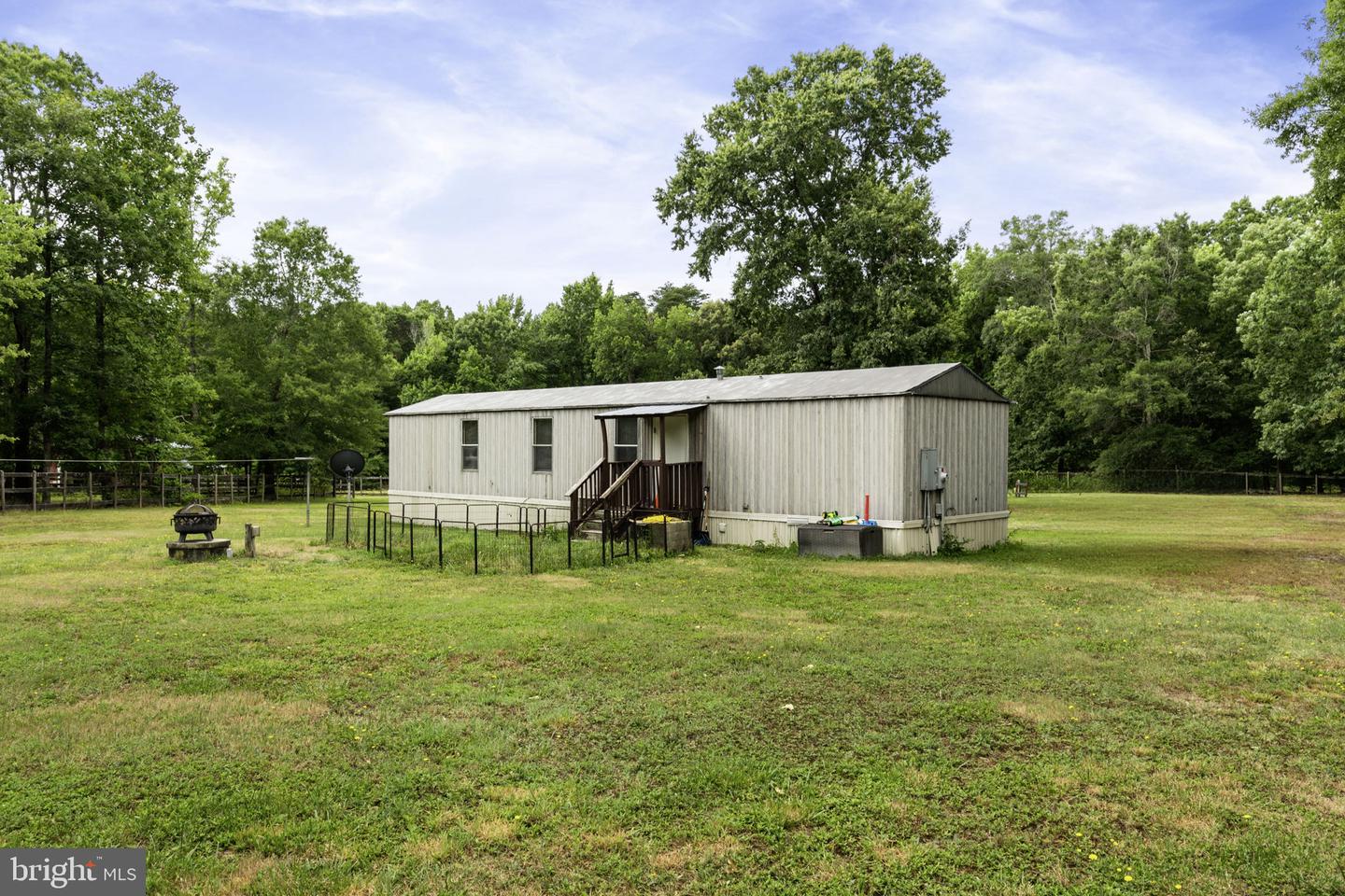 4911 LEWISTON RD, BUMPASS, Virginia 23024, 3 Bedrooms Bedrooms, ,1 BathroomBathrooms,Residential,For sale,4911 LEWISTON RD,VASP2031426 MLS # VASP2031426