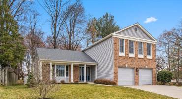 8519 REHOBOTH CT, VIENNA, Virginia 22182, 4 Bedrooms Bedrooms, ,3 BathroomsBathrooms,Residential,For sale,8519 REHOBOTH CT,VAFX2227816 MLS # VAFX2227816