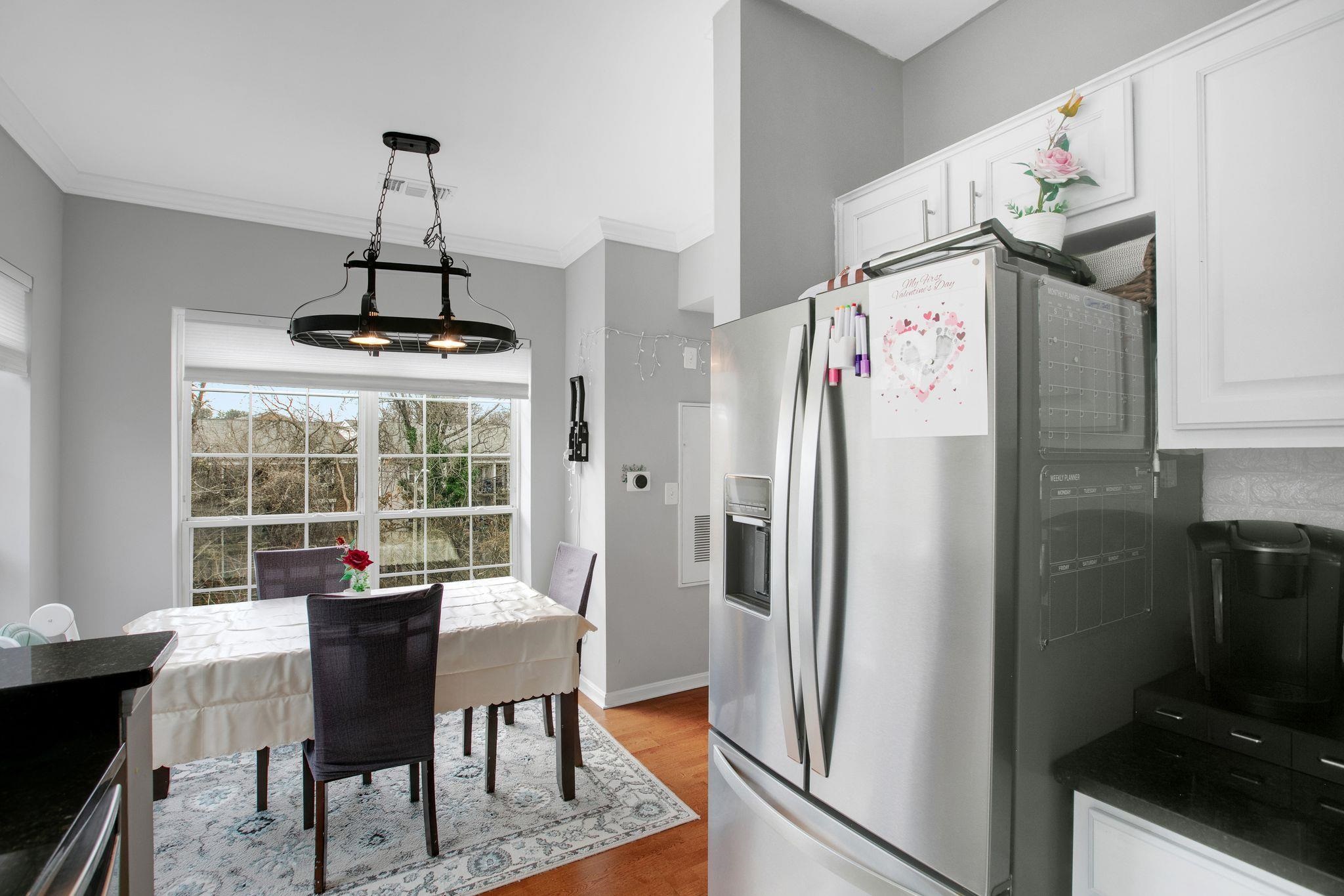 4551 STRUTFIELD LN, ALEXANDRIA, Virginia 22311, 2 Bedrooms Bedrooms, ,1 BathroomBathrooms,Residential,PALAZZO AT PARK CENTER,4551 STRUTFIELD LN,661973 MLS # 661973
