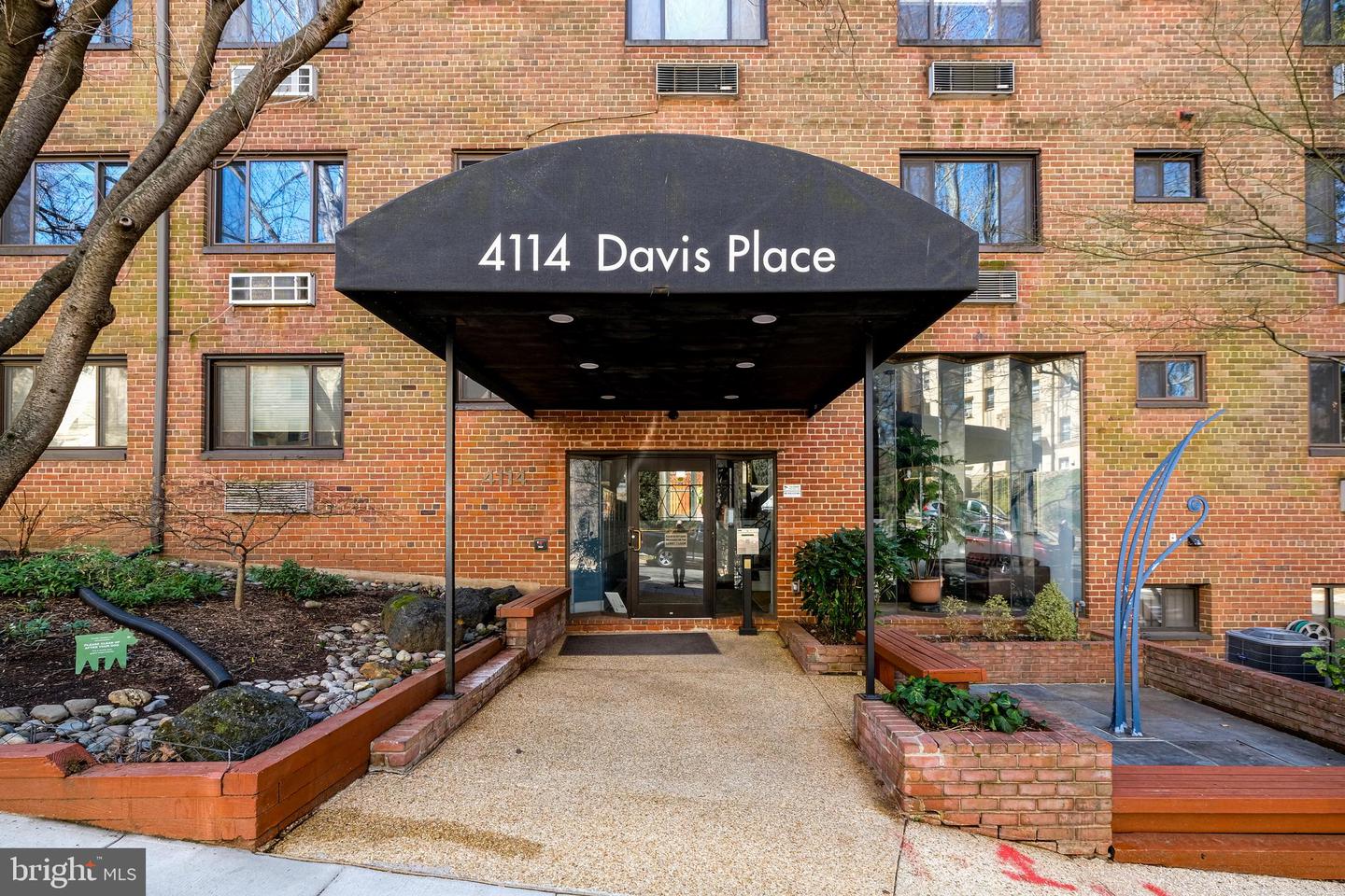 4114 DAVIS PL NW #105, WASHINGTON, District Of Columbia 20007, ,1 BathroomBathrooms,Residential,For sale,4114 DAVIS PL NW #105,DCDC2189392 MLS # DCDC2189392