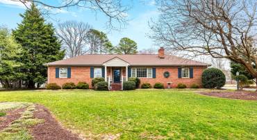 5970 SPRINGFIELD RD, GLEN ALLEN, Virginia 23060, 3 Bedrooms Bedrooms, 7 Rooms Rooms,2 BathroomsBathrooms,Residential,For sale,5970 SPRINGFIELD RD,VAHN2000844 MLS # VAHN2000844