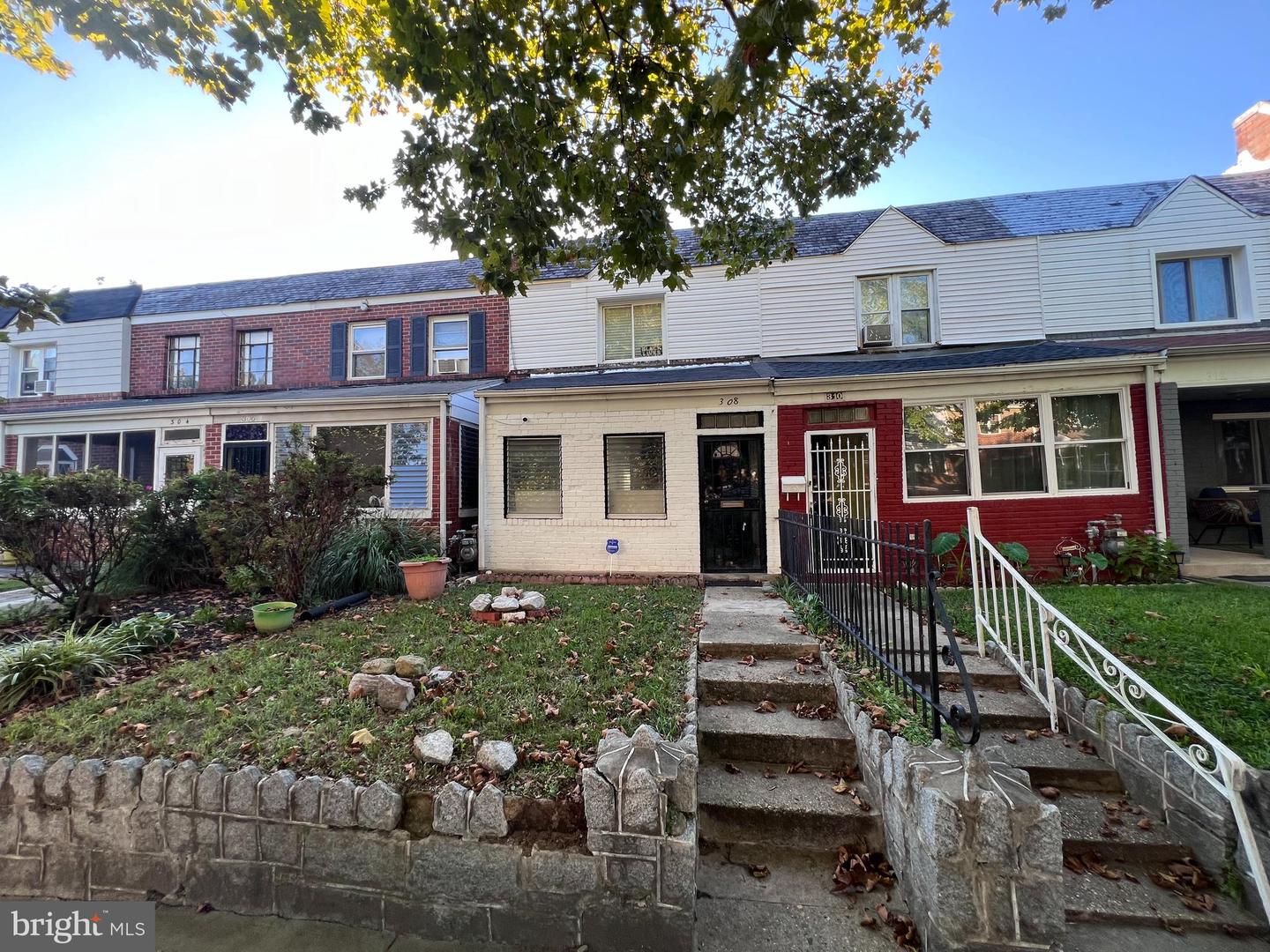 308 35TH ST NE, WASHINGTON, District Of Columbia 20019, 3 Bedrooms Bedrooms, ,2 BathroomsBathrooms,Residential,For sale,308 35TH ST NE,DCDC2190468 MLS # DCDC2190468