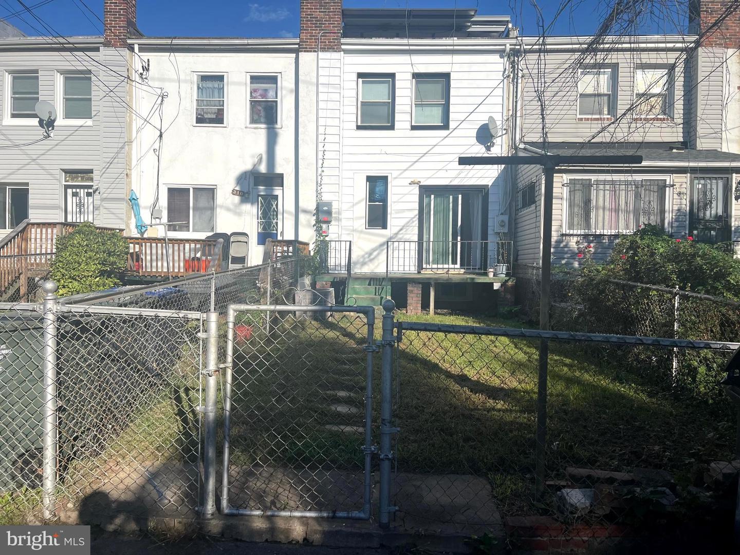 308 35TH ST NE, WASHINGTON, District Of Columbia 20019, 3 Bedrooms Bedrooms, ,2 BathroomsBathrooms,Residential,For sale,308 35TH ST NE,DCDC2190468 MLS # DCDC2190468