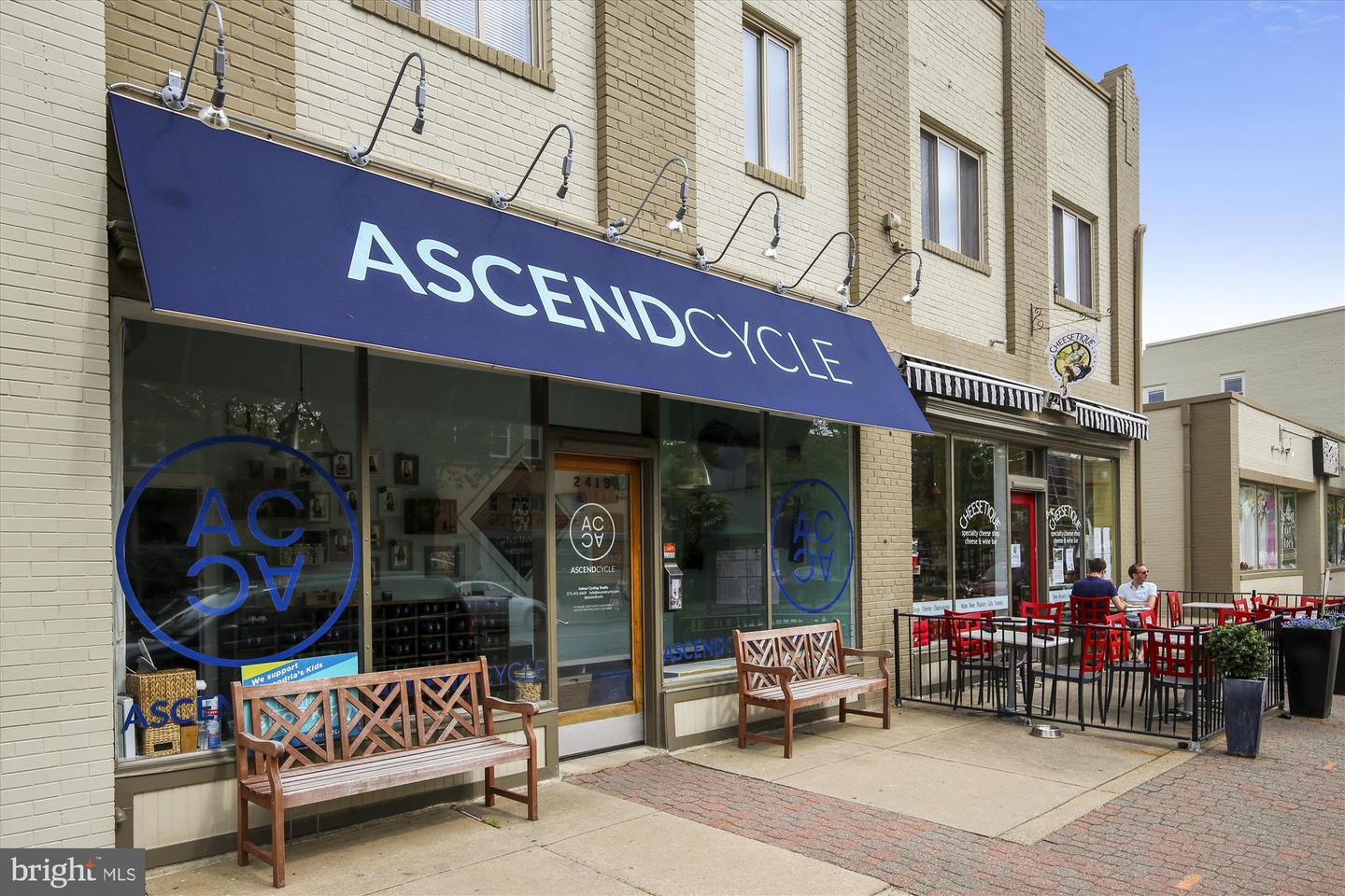 409 E RAYMOND AVE #8, ALEXANDRIA, Virginia 22301, 1 Bedroom Bedrooms, 4 Rooms Rooms,1 BathroomBathrooms,Residential,For sale,409 E RAYMOND AVE #8,VAAX2041870 MLS # VAAX2041870