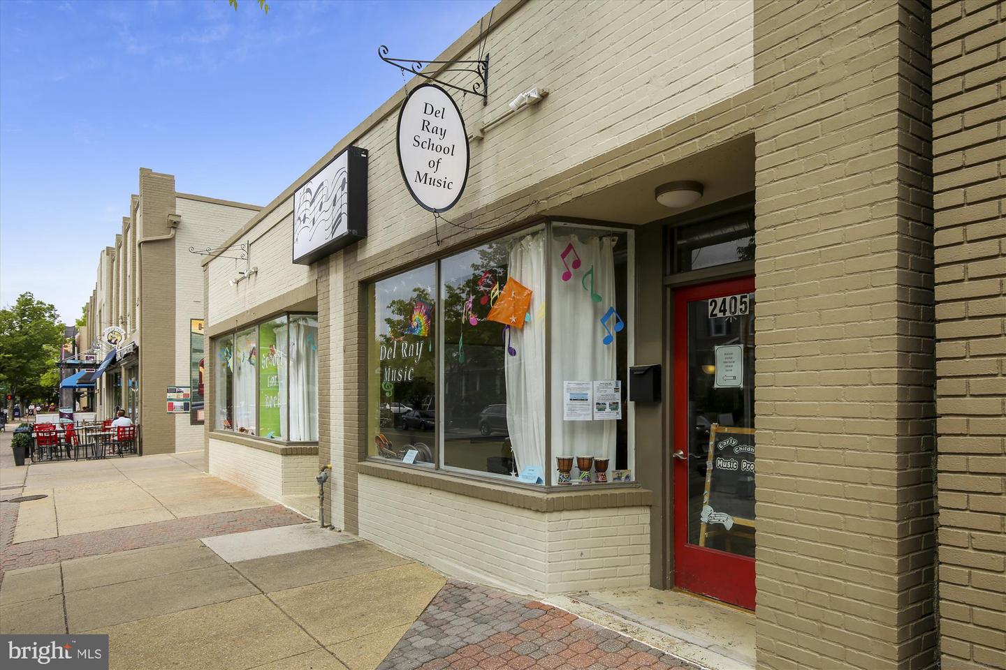 409 E RAYMOND AVE #8, ALEXANDRIA, Virginia 22301, 1 Bedroom Bedrooms, 4 Rooms Rooms,1 BathroomBathrooms,Residential,For sale,409 E RAYMOND AVE #8,VAAX2041870 MLS # VAAX2041870