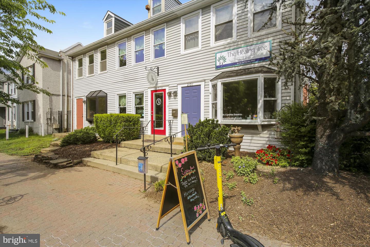 409 E RAYMOND AVE #8, ALEXANDRIA, Virginia 22301, 1 Bedroom Bedrooms, 4 Rooms Rooms,1 BathroomBathrooms,Residential,For sale,409 E RAYMOND AVE #8,VAAX2041870 MLS # VAAX2041870