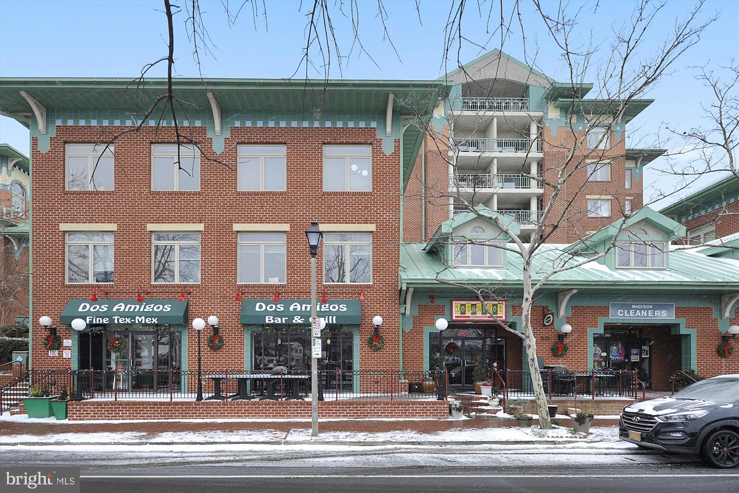 409 E RAYMOND AVE #8, ALEXANDRIA, Virginia 22301, 1 Bedroom Bedrooms, 4 Rooms Rooms,1 BathroomBathrooms,Residential,For sale,409 E RAYMOND AVE #8,VAAX2041870 MLS # VAAX2041870