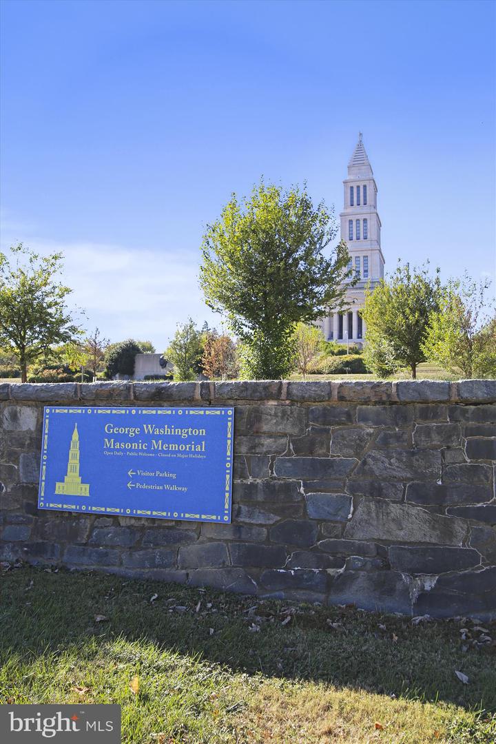 409 E RAYMOND AVE #8, ALEXANDRIA, Virginia 22301, 1 Bedroom Bedrooms, 4 Rooms Rooms,1 BathroomBathrooms,Residential,For sale,409 E RAYMOND AVE #8,VAAX2041870 MLS # VAAX2041870