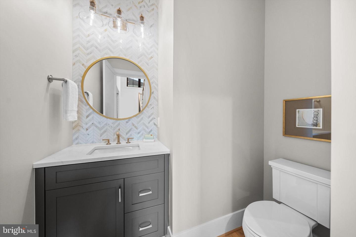 6807 WILLIAMSBURG BLVD, ARLINGTON, Virginia 22213, 6 Bedrooms Bedrooms, ,6 BathroomsBathrooms,Residential,For sale,6807 WILLIAMSBURG BLVD,VAAR2053566 MLS # VAAR2053566