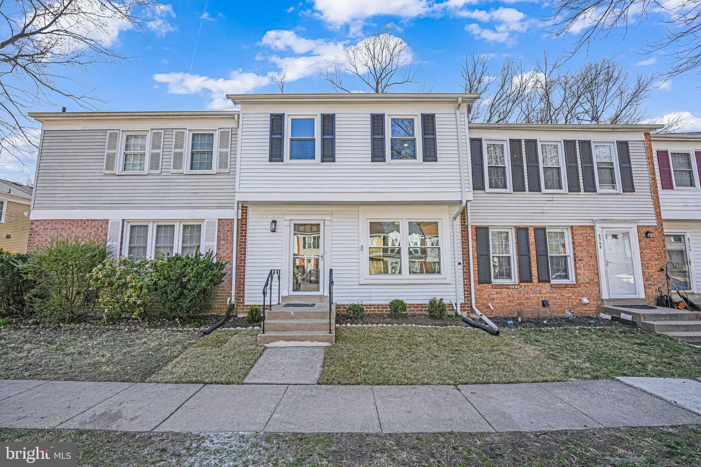 8570 TYROLEAN WAY, SPRINGFIELD, Virginia 22153, 3 Bedrooms Bedrooms, ,2 BathroomsBathrooms,Residential,For sale,8570 TYROLEAN WAY,VAFX2225444 MLS # VAFX2225444