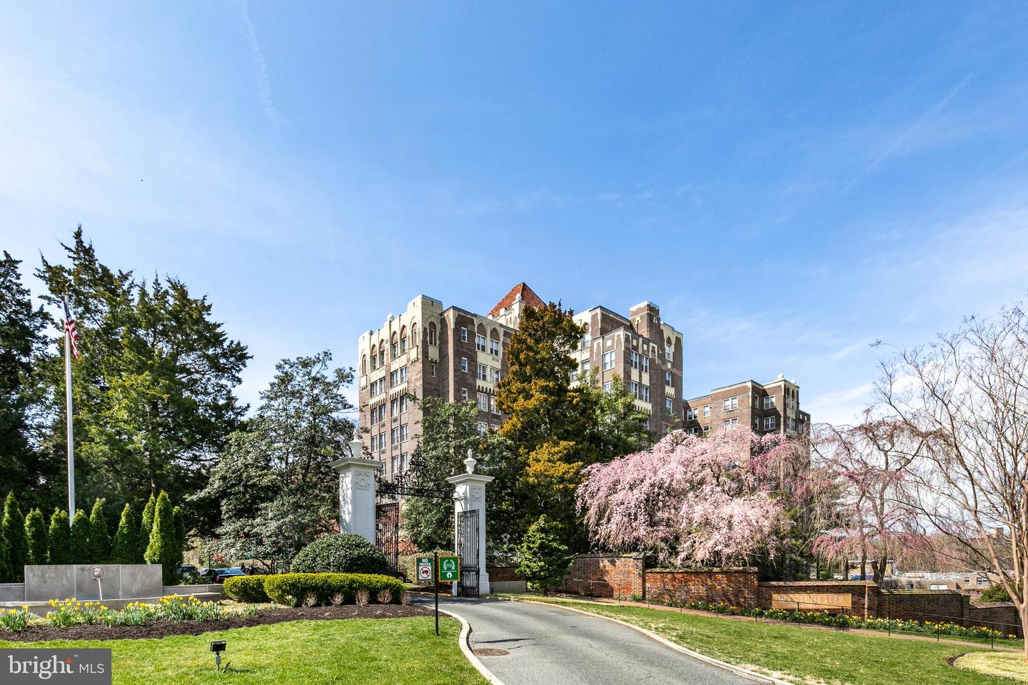 4000 CATHEDRAL AVE NW #720B, WASHINGTON, District Of Columbia 20016, 1 Bedroom Bedrooms, ,1 BathroomBathrooms,Residential,For sale,4000 CATHEDRAL AVE NW #720B,DCDC2189114 MLS # DCDC2189114