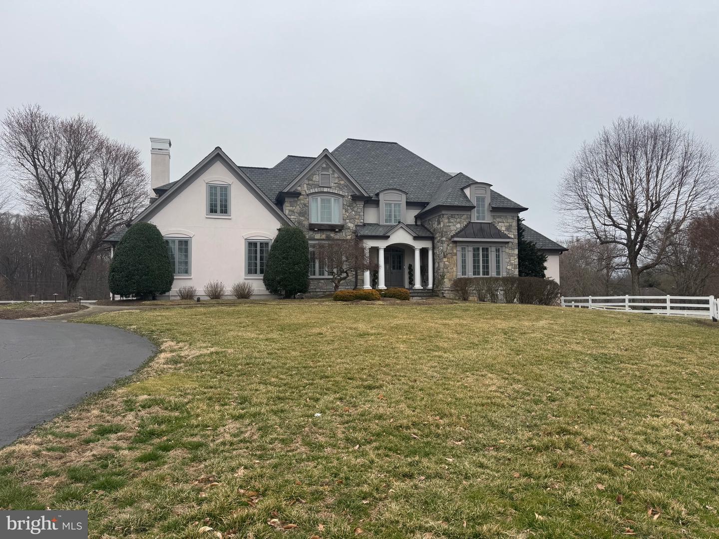 6501 CLIFTON RD, CLIFTON, Virginia 20124, 5 Bedrooms Bedrooms, ,4 BathroomsBathrooms,Residential,For sale,6501 CLIFTON RD,VAFX2227026 MLS # VAFX2227026