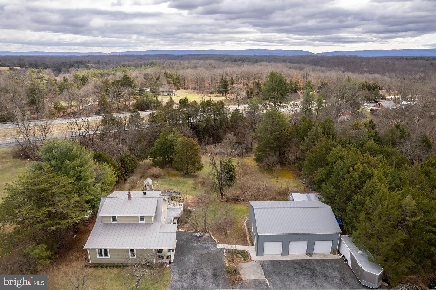 137 WATERLOO CT, WINCHESTER, Virginia 22602, 4 Bedrooms Bedrooms, ,2 BathroomsBathrooms,Residential,For sale,137 WATERLOO CT,VAFV2032794 MLS # VAFV2032794