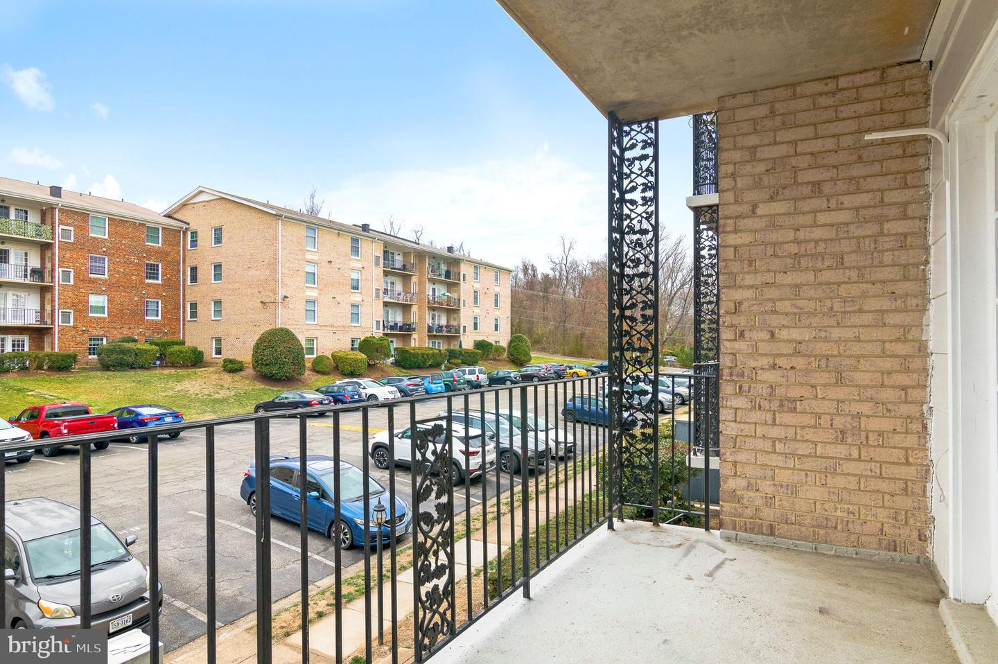 12715 GORDON BLVD #12715, WOODBRIDGE, Virginia 22192, 2 Bedrooms Bedrooms, ,2 BathroomsBathrooms,Residential,For sale,12715 GORDON BLVD #12715,VAPW2089748 MLS # VAPW2089748