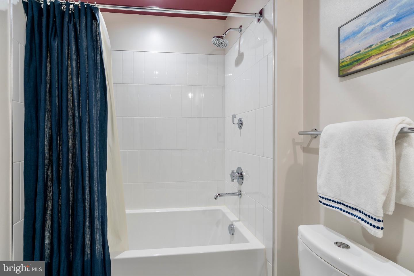 1111 PENNSYLVANIA AVE SE #408, WASHINGTON, District Of Columbia 20003, 2 Bedrooms Bedrooms, ,2 BathroomsBathrooms,Residential,For sale,1111 PENNSYLVANIA AVE SE #408,DCDC2190400 MLS # DCDC2190400