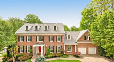 1614 FIELDING LEWIS WAY, MCLEAN, Virginia 22101, 6 Bedrooms Bedrooms, ,4 BathroomsBathrooms,Residential,For sale,1614 FIELDING LEWIS WAY,VAFX2228258 MLS # VAFX2228258