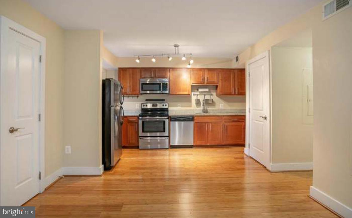 1225 FAIRMONT ST NW #105, WASHINGTON, District Of Columbia 20009, 2 Bedrooms Bedrooms, ,1 BathroomBathrooms,Residential,For sale,1225 FAIRMONT ST NW #105,DCDC2190600 MLS # DCDC2190600