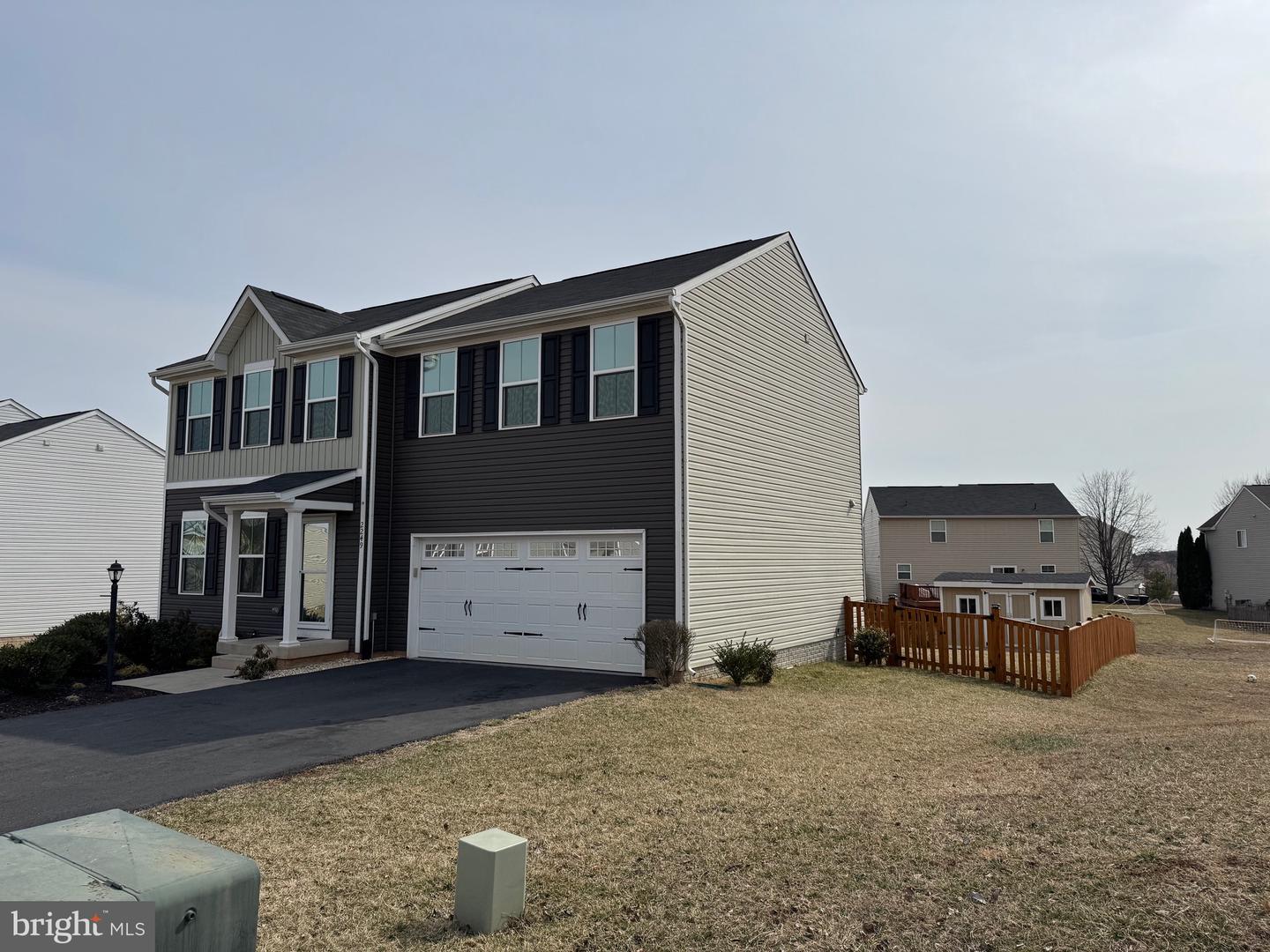 2249 WALNUT BRANCH DRIVE, CULPEPER, Virginia 22701, 4 Bedrooms Bedrooms, ,2 BathroomsBathrooms,Residential,For sale,2249 WALNUT BRANCH DRIVE,VACU2009940 MLS # VACU2009940