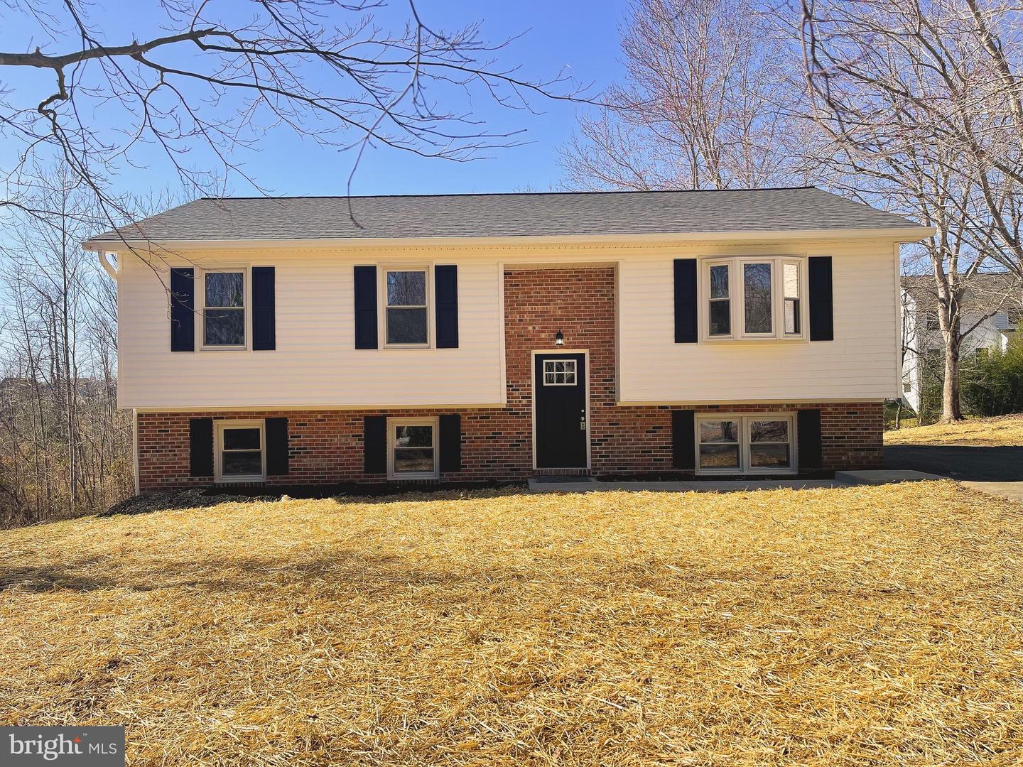 10300 ARMAND CT, SPOTSYLVANIA, Virginia 22553, 3 Bedrooms Bedrooms, ,2 BathroomsBathrooms,Residential,For sale,10300 ARMAND CT,VASP2031490 MLS # VASP2031490