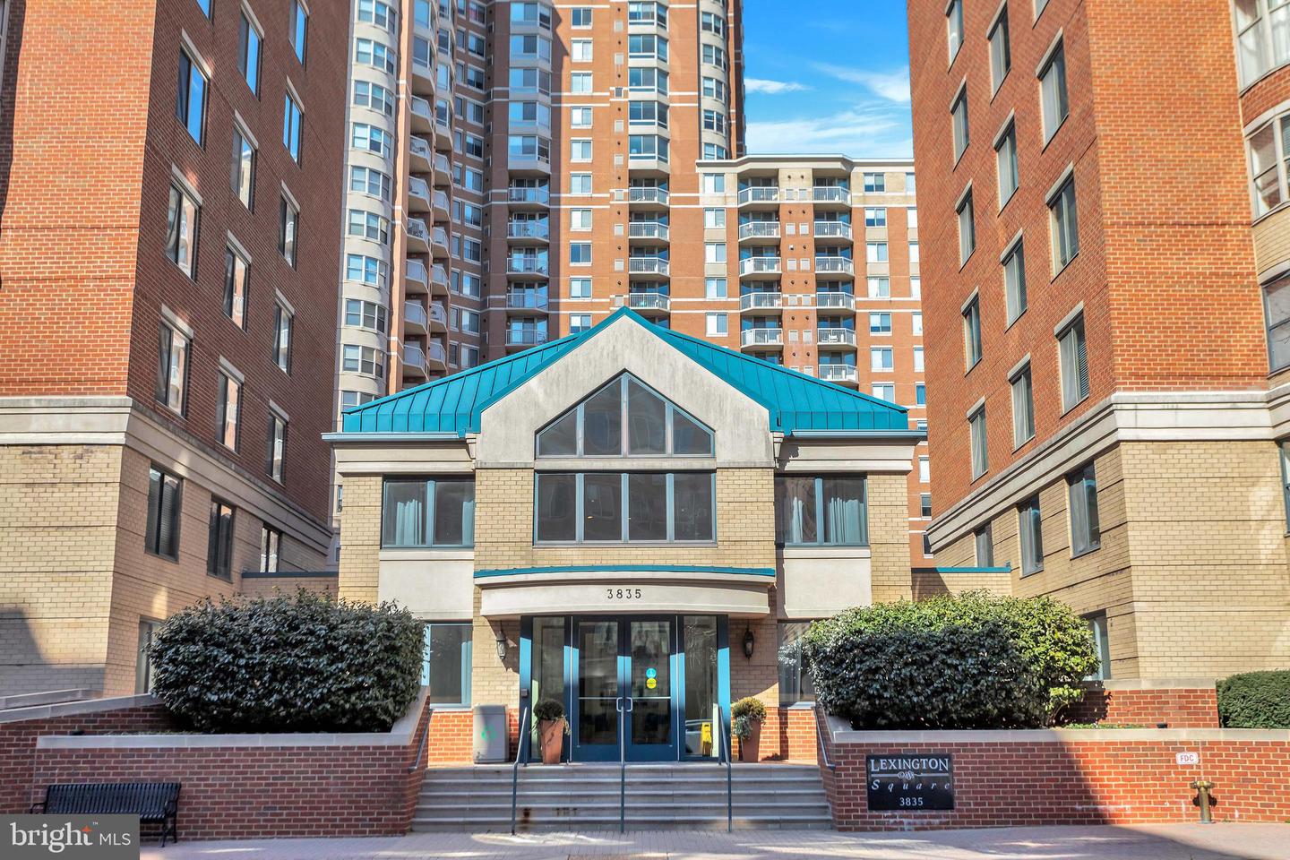 3835 9TH ST N #805E, ARLINGTON, Virginia 22203, 1 Bedroom Bedrooms, ,1 BathroomBathrooms,Residential,For sale,3835 9TH ST N #805E,VAAR2054144 MLS # VAAR2054144