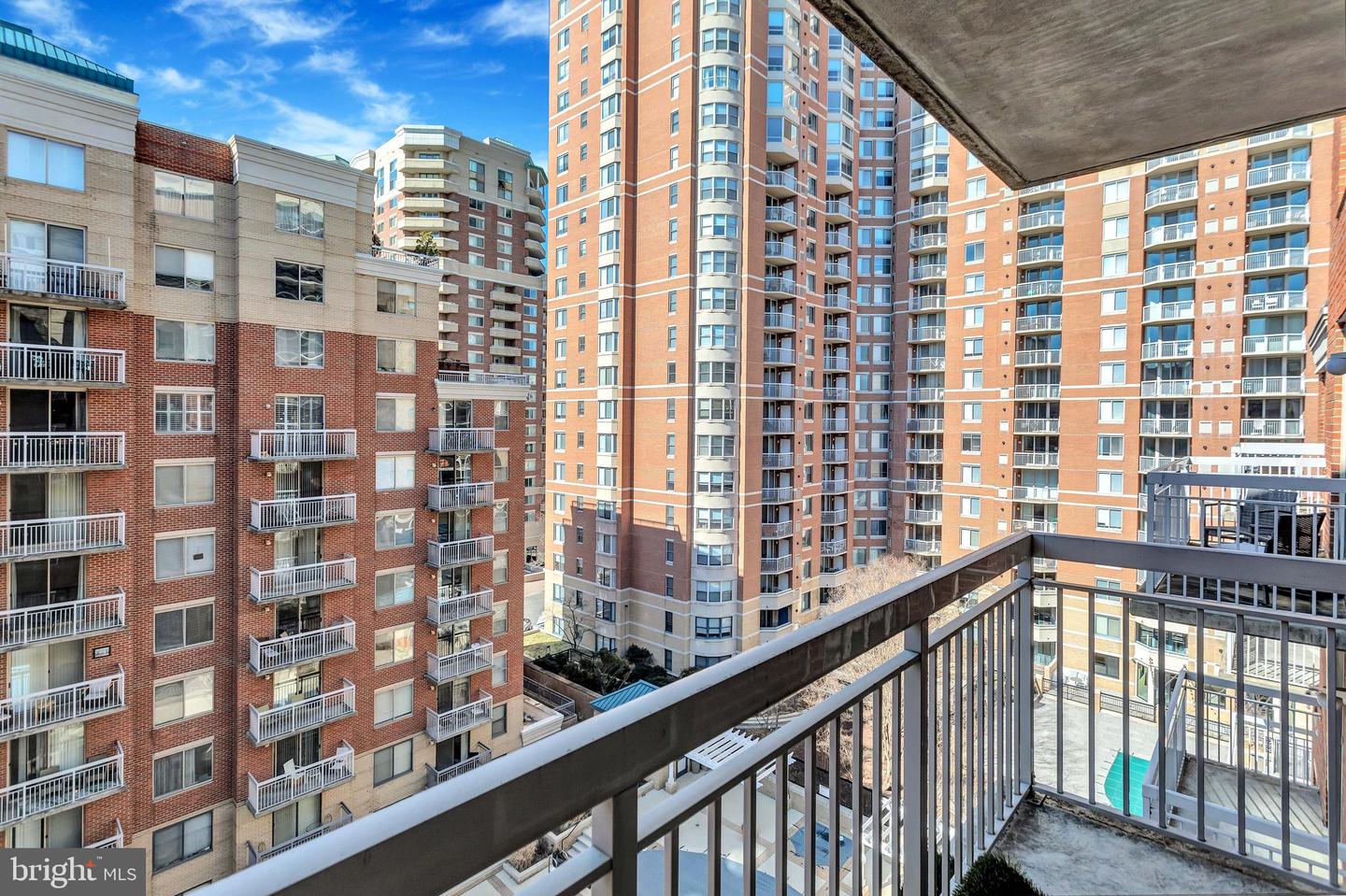 3835 9TH ST N #805E, ARLINGTON, Virginia 22203, 1 Bedroom Bedrooms, ,1 BathroomBathrooms,Residential,For sale,3835 9TH ST N #805E,VAAR2054144 MLS # VAAR2054144