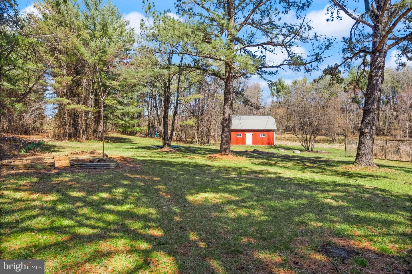 38956 RICKARD RD, LOVETTSVILLE, Virginia 20180, 3 Bedrooms Bedrooms, ,3 BathroomsBathrooms,Residential,For sale,38956 RICKARD RD,VALO2090594 MLS # VALO2090594