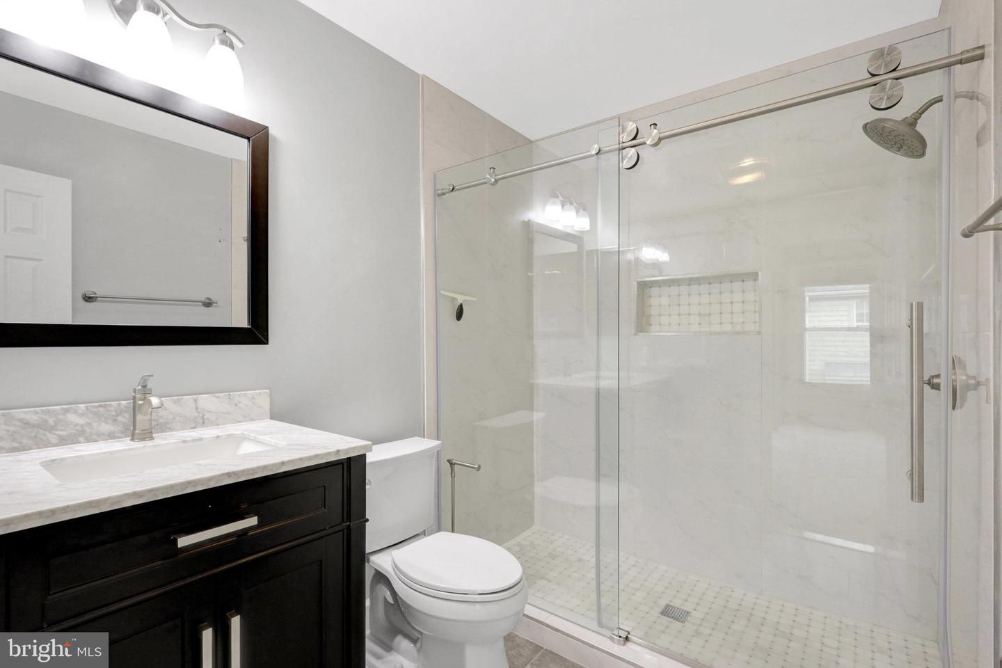 1207 MADISON ST, ALEXANDRIA, Virginia 22314, 2 Bedrooms Bedrooms, ,2 BathroomsBathrooms,Residential,For sale,1207 MADISON ST,VAAX2042580 MLS # VAAX2042580