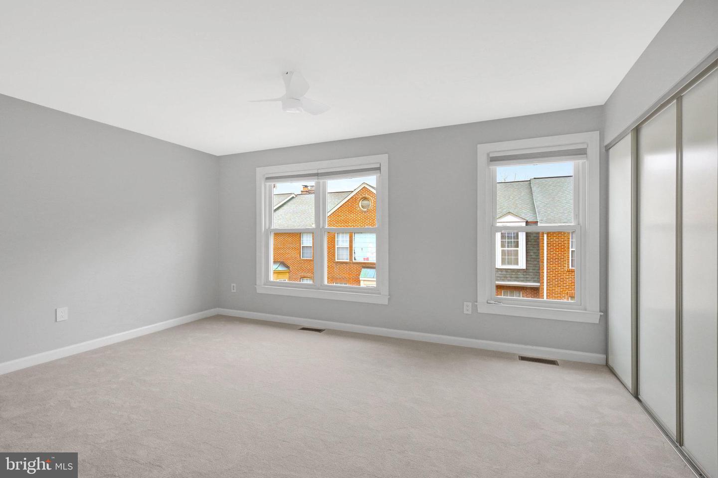 1207 MADISON ST, ALEXANDRIA, Virginia 22314, 2 Bedrooms Bedrooms, ,2 BathroomsBathrooms,Residential,For sale,1207 MADISON ST,VAAX2042580 MLS # VAAX2042580