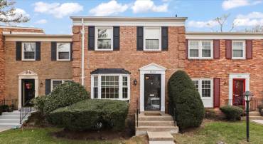 7005 ALICENT PL, MCLEAN, Virginia 22101, 3 Bedrooms Bedrooms, ,2 BathroomsBathrooms,Residential,For sale,7005 ALICENT PL,VAFX2226708 MLS # VAFX2226708