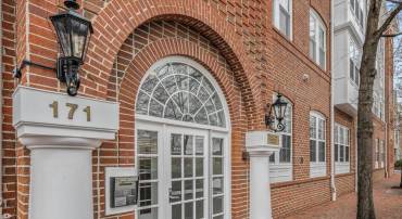 171 SOMERVELLE ST #213, ALEXANDRIA, Virginia 22304, 1 Bedroom Bedrooms, ,1 BathroomBathrooms,Residential,For sale,171 SOMERVELLE ST #213,VAAX2042676 MLS # VAAX2042676