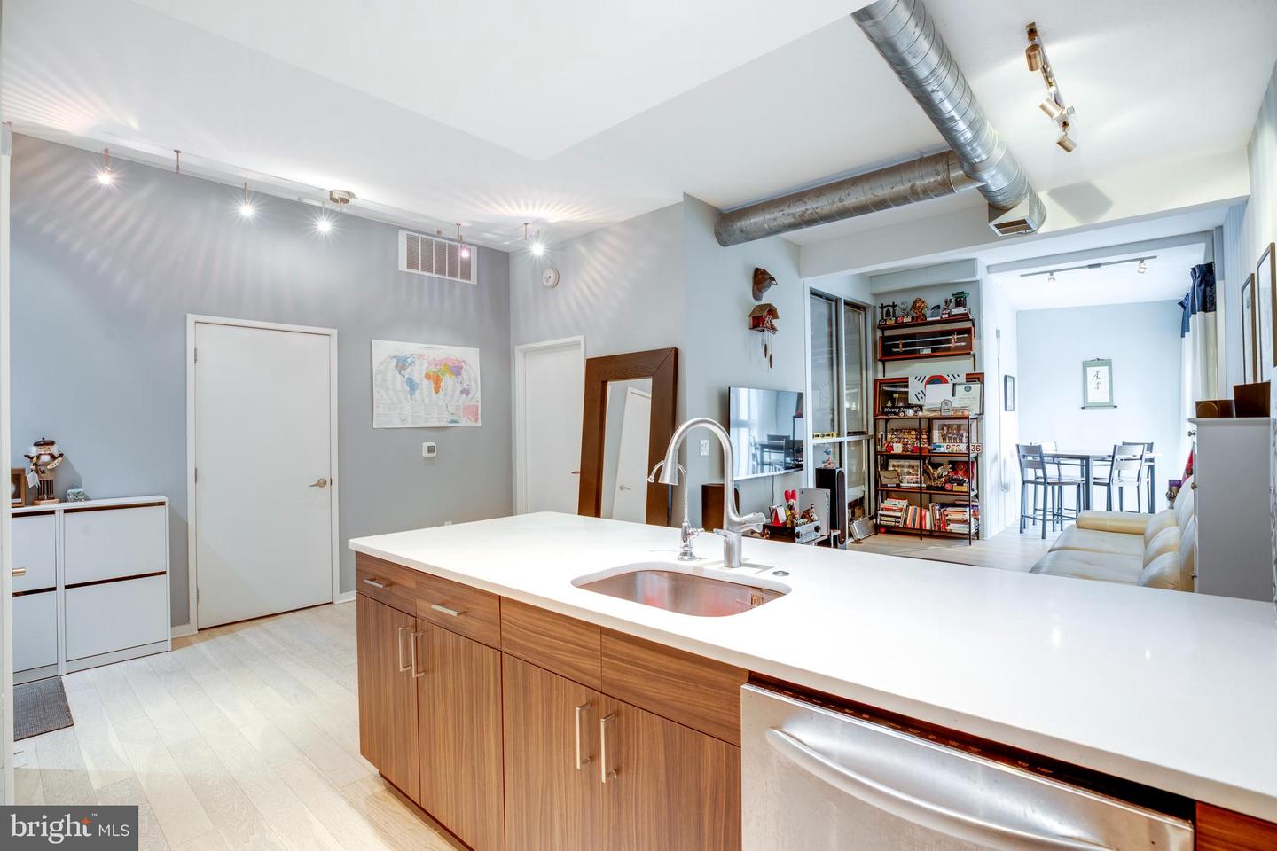 3409 WILSON BLVD #703, ARLINGTON, Virginia 22201, 1 Bedroom Bedrooms, ,1 BathroomBathrooms,Residential,For sale,3409 WILSON BLVD #703,VAAR2054594 MLS # VAAR2054594