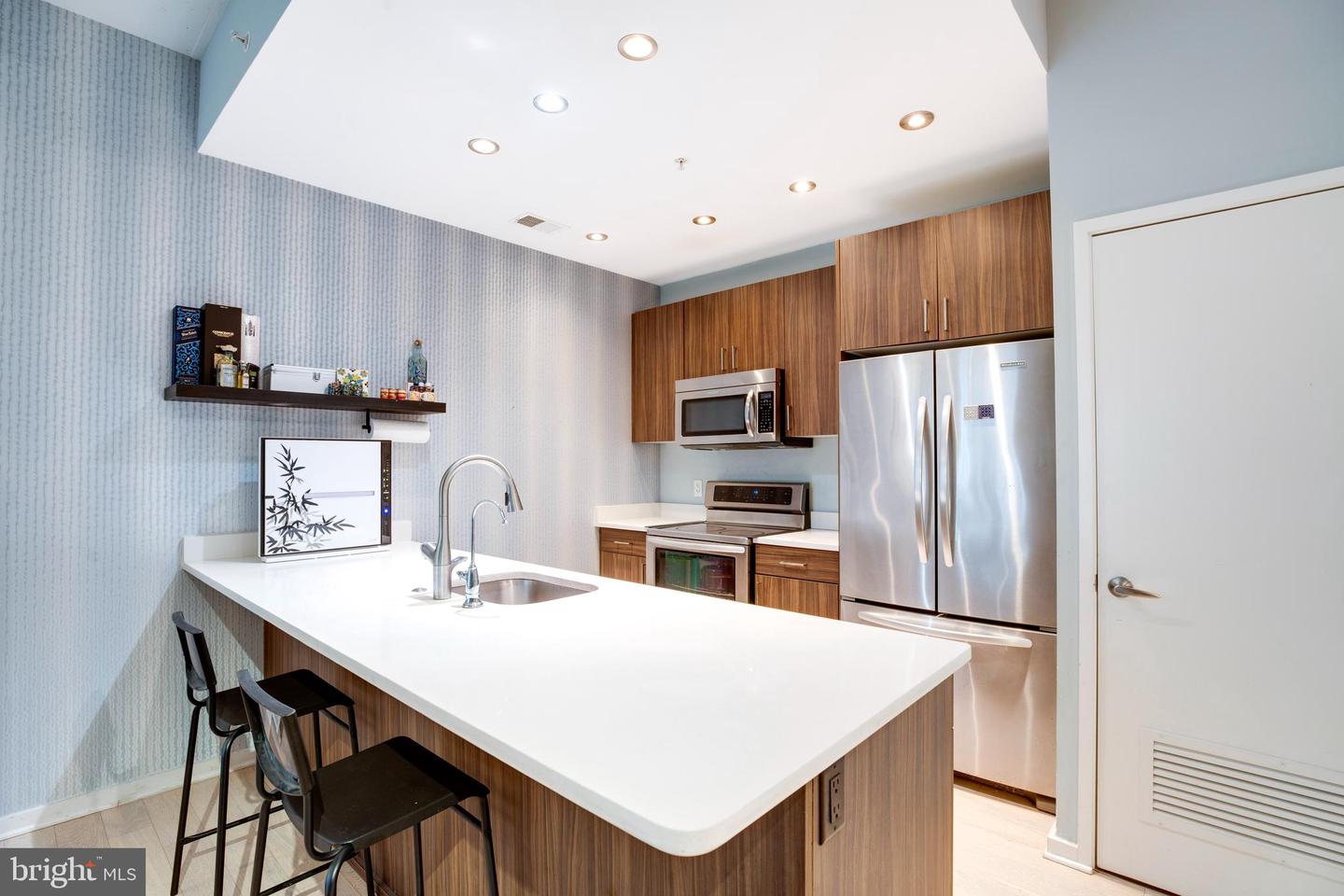 3409 WILSON BLVD #703, ARLINGTON, Virginia 22201, 1 Bedroom Bedrooms, ,1 BathroomBathrooms,Residential,For sale,3409 WILSON BLVD #703,VAAR2054594 MLS # VAAR2054594