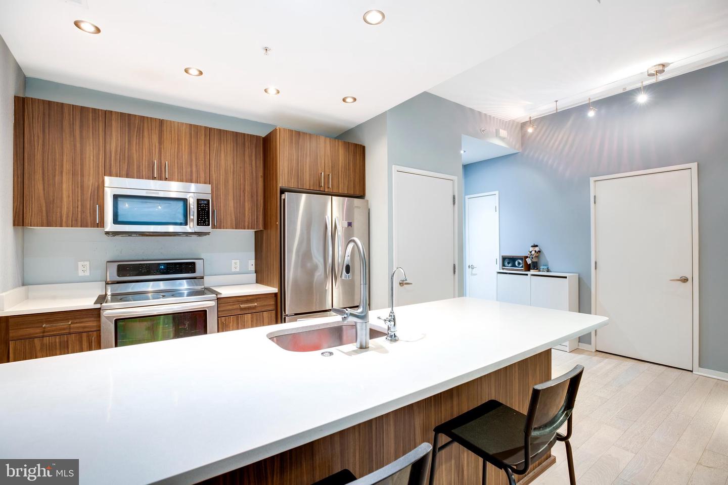 3409 WILSON BLVD #703, ARLINGTON, Virginia 22201, 1 Bedroom Bedrooms, ,1 BathroomBathrooms,Residential,For sale,3409 WILSON BLVD #703,VAAR2054594 MLS # VAAR2054594