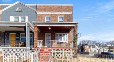 501 21ST ST NE, WASHINGTON, District Of Columbia 20002, 3 Bedrooms Bedrooms, ,Residential,For sale,501 21ST ST NE,DCDC2190704 MLS # DCDC2190704