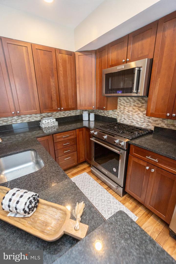 1417 CHAPIN ST NW #506, WASHINGTON, District Of Columbia 20009, 2 Bedrooms Bedrooms, ,2 BathroomsBathrooms,Residential,For sale,1417 CHAPIN ST NW #506,DCDC2190708 MLS # DCDC2190708