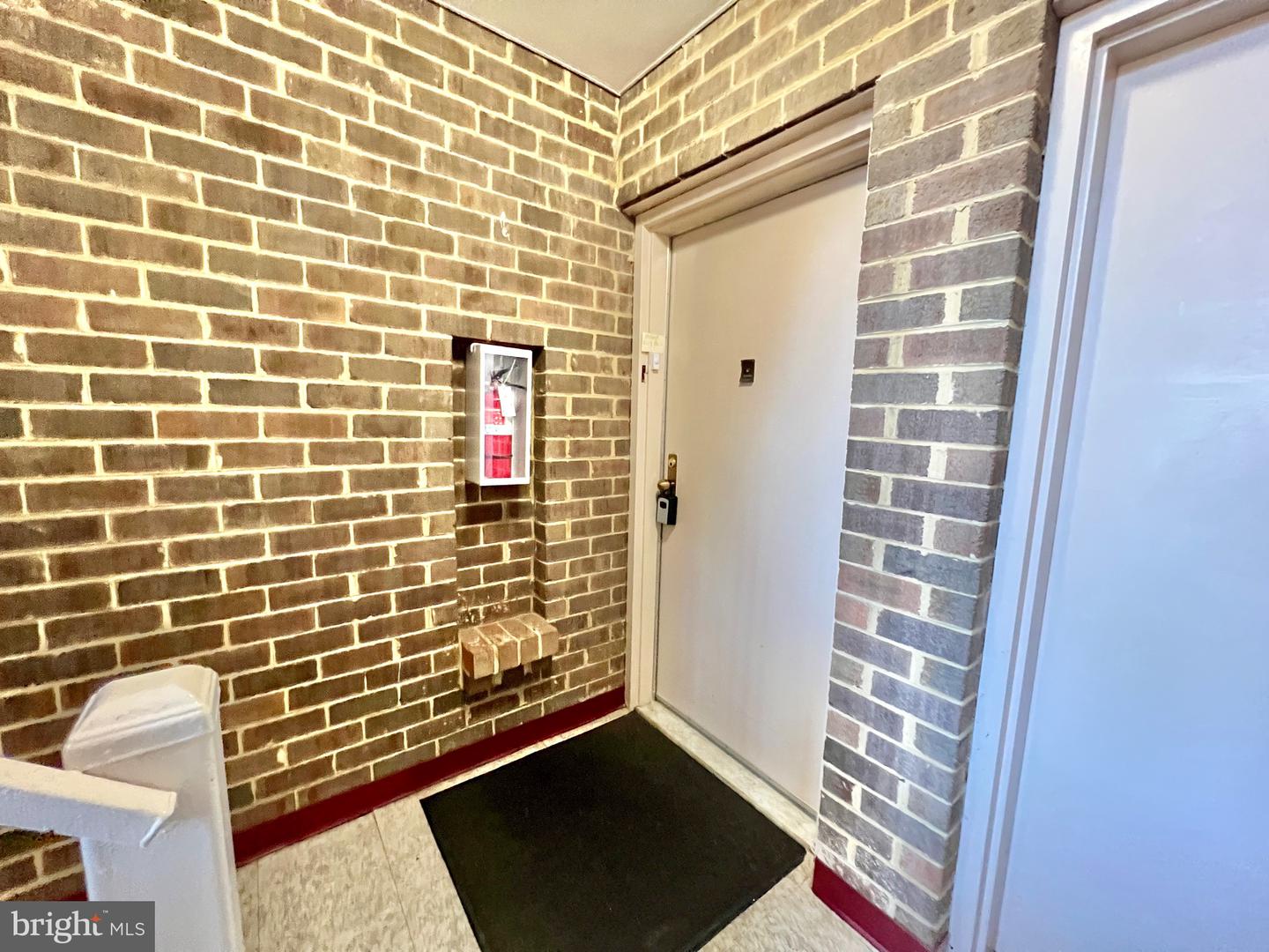 3117 BUCCANEER CT #1, FAIRFAX, Virginia 22031, 2 Bedrooms Bedrooms, ,2 BathroomsBathrooms,Residential,For sale,3117 BUCCANEER CT #1,VAFX2228530 MLS # VAFX2228530